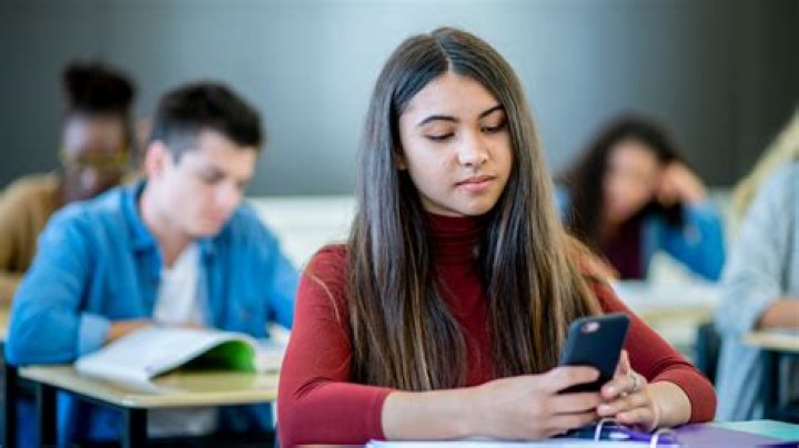 Can silence be distracting?