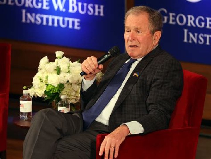 What degrees does George W Bush have?
